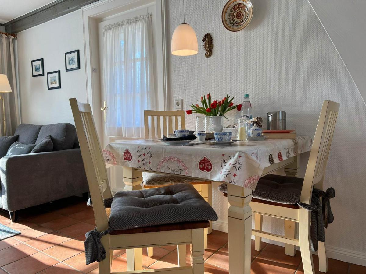 Ferienwohnung Kapitän Ahab im Haus Käpt'n Andresen Westerland Exterior foto